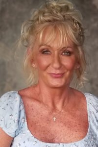 Lynn MacNeill